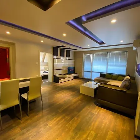 Modern 1br With Garden View & Free Street Parking Apartment *