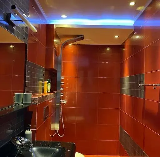 Modern 1br With Garden View & Free Street Parking 公寓 普罗夫迪夫