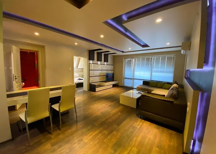 Modern 1br With Garden View & Free Street Parking 公寓 *