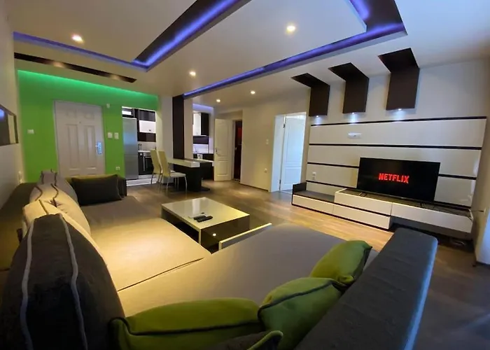 Modern 1br With Garden View & Free Street Parking